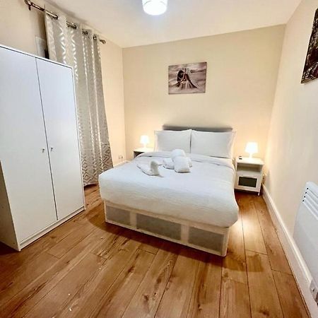 Apartament Studio Flat In Colliers Wood Londyn Zewnętrze zdjęcie