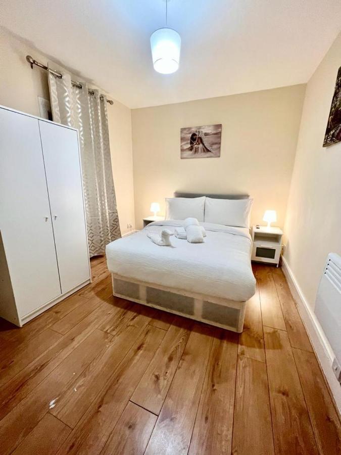 Apartament Studio Flat In Colliers Wood Londyn Zewnętrze zdjęcie